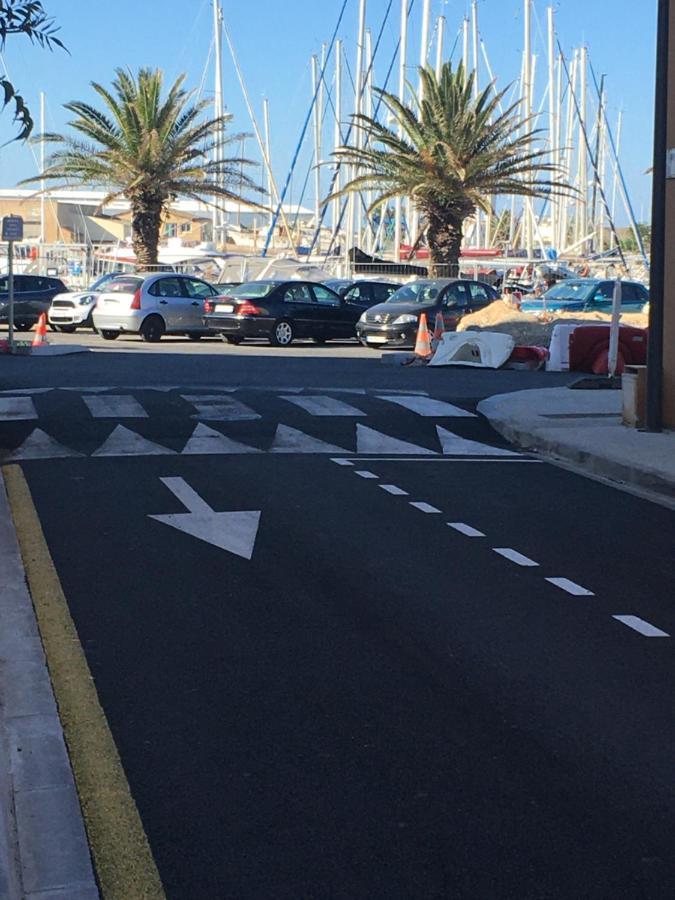 F2 Port De Canet エクステリア 写真